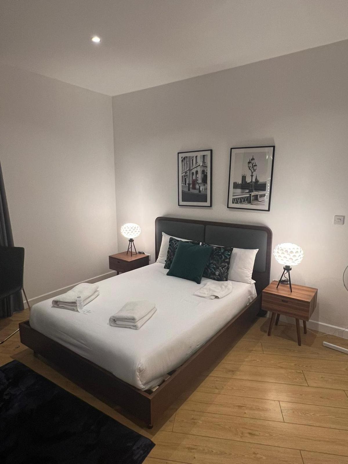 Tranquil 1 Bedroom Retreat In Piccadilly Vr4 Londres Extérieur photo